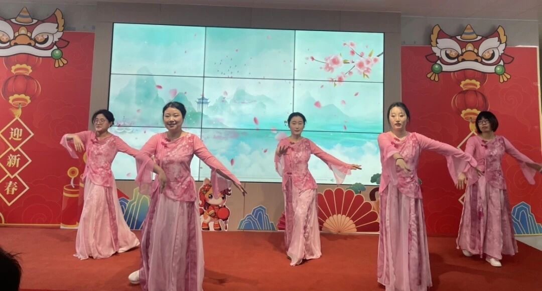 ad7f9d249d3f37778e69c2b0ad42ba45 28圈(中国集团)官方网站